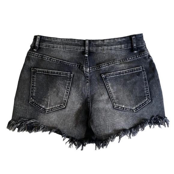 WILLIAM RAST “Perfect Shorts” with Flower Embroidery - Picture 4 of 7